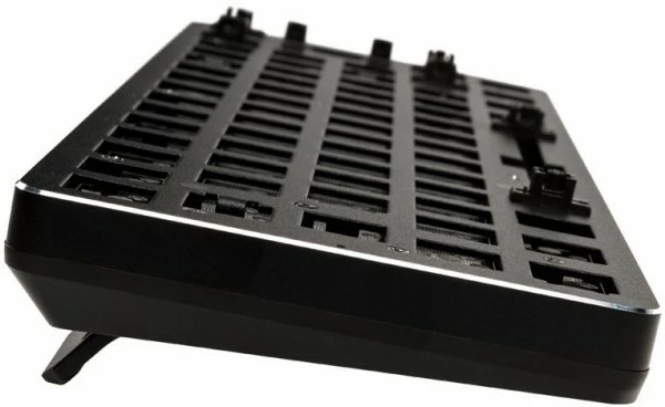 Glorious PC Gaming Race GMMK Compact Barebone (ISO) Gaming Tastatur Schwarz 3 Glorious PC Gaming Race GMMK Compact Barebone (ISO) Gaming Tastatur Schwarz – Bild 3