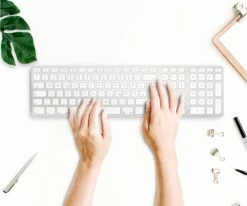 JENIMAGE Wireless Aluminium Keyboard (DE) Bluetooth Tastatur Silber 10 JENIMAGE Wireless Aluminium Keyboard (DE) Bluetooth Tastatur Silber -PC Tastaturen Verkäufe 46f2a403 b86d 4f00 baa9 4f77f566f7ea 600x600