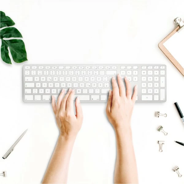 JENIMAGE Wireless Aluminium Keyboard (DE) Bluetooth Tastatur Silber 5 JENIMAGE Wireless Aluminium Keyboard (DE) Bluetooth Tastatur Silber – Bild 5